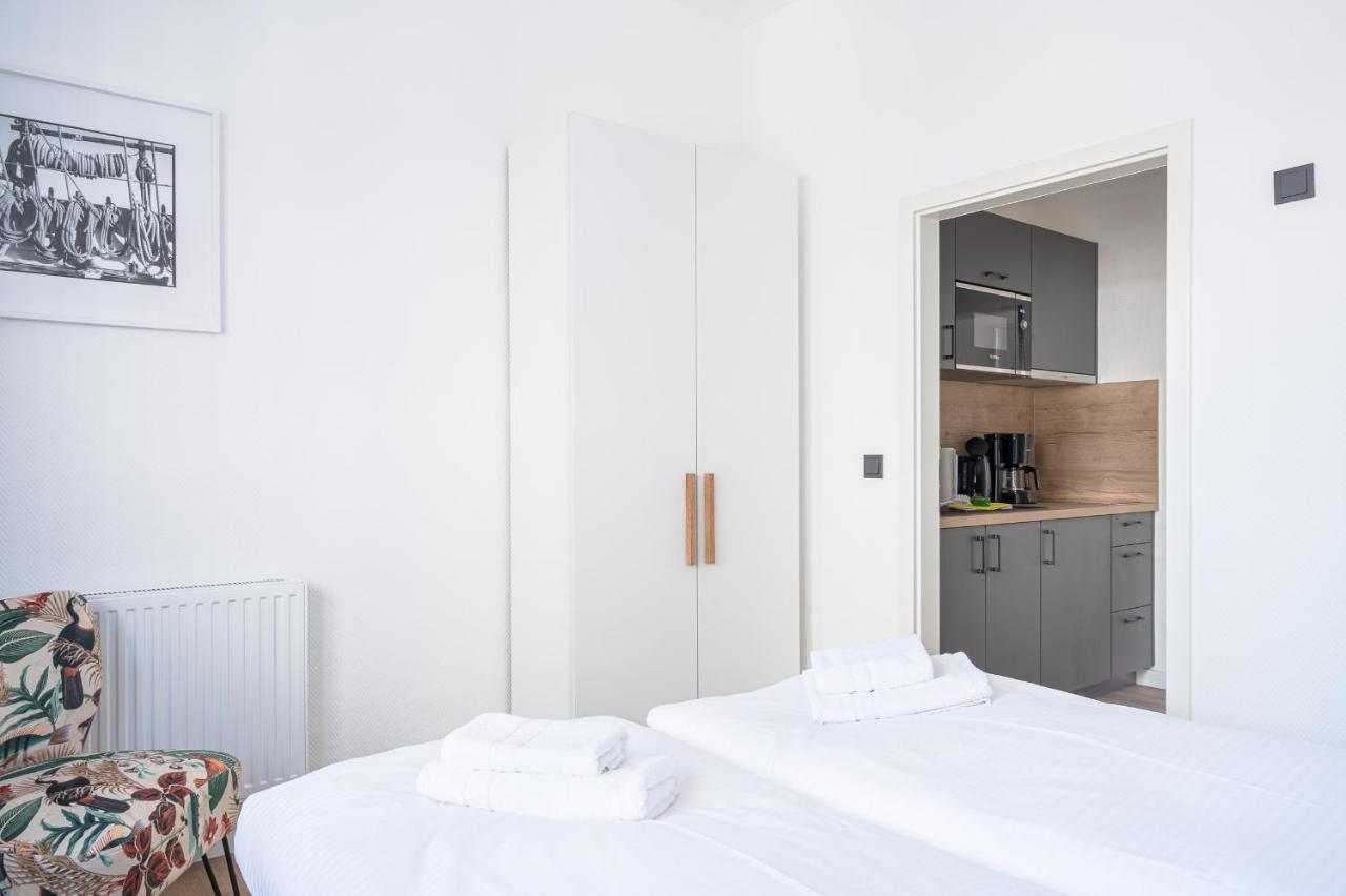 Johouse Apartment 02 Rostock Bagian luar foto